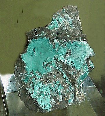 nhmmineralsD4009fminerals2